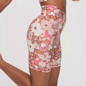 Aerie Offline Real Me Floral Patterned Bike Shorts new size small